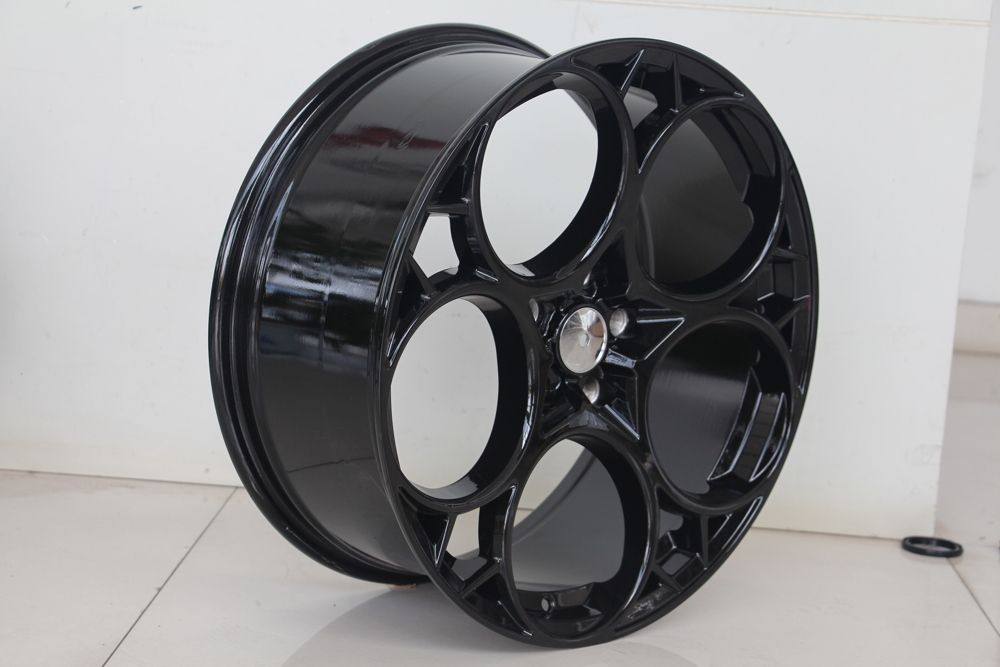  R18x8 5X110 ET 33 65.1 I5660 Hyper Black (HB) For ALFA (Z5) (New Model) 8x18 ET33 5x110